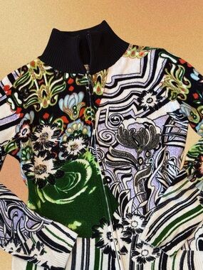 Vibrant Floral Zip-Up Sweater Jacket - Multi